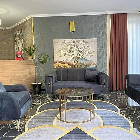 Grand Alisa Hotel