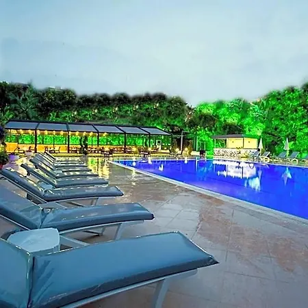 Hotel Grand Alisa